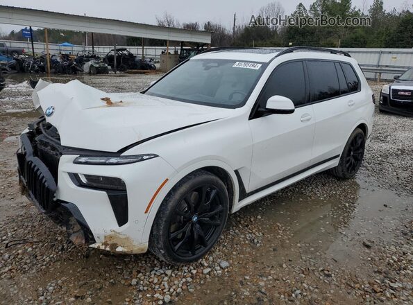 5UX23EM03R9S17069 2024 BMW X7 White Передня ліва чверть