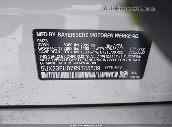 5UX23EU07R9T45539 2024 BMW X5 White ძრავის განყოფილების ხედი