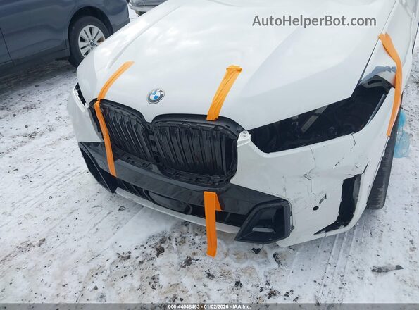 5UX23EU07R9T45539 2024 BMW X5 White წინა ხედი