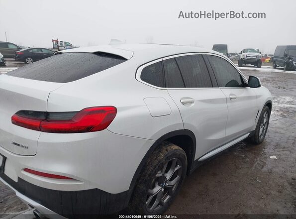 5UX2V1C01L9B85429 2020 BMW X4 Белый Задняя правая четверть