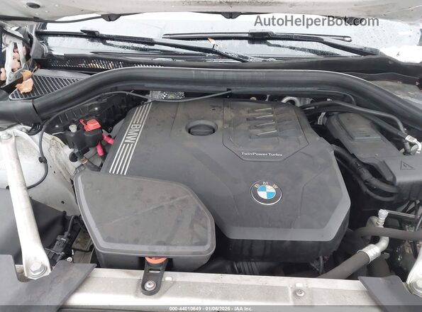 5UX2V1C01L9B85429 2020 BMW X4 Белый Вид сзади