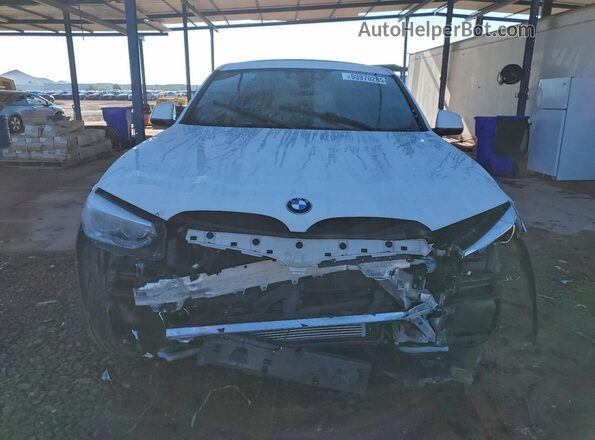 5UX2V1C01M9H34287 2021 BMW X4 White Widok z przodu
