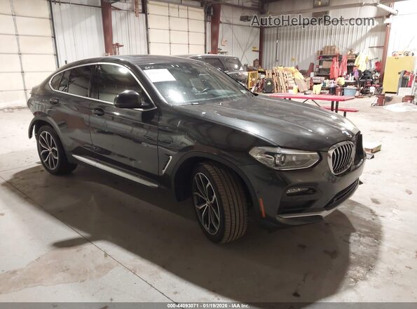 5UX2V1C04M9D87148 2021 BMW X4 Gray Delantero derecho