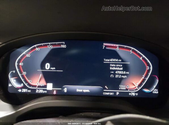 5UX2V1C04M9D87148 2021 BMW X4 Gray Vista de los asientos traseros