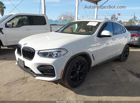 5UX2V1C04M9D87893 2021 BMW X4 Белый Передняя левая четверть