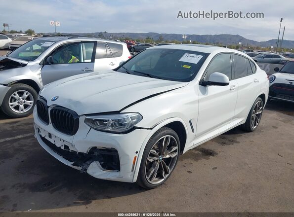 5UX2V5C04M9D93698 2021 BMW X4 Белый Передняя левая четверть