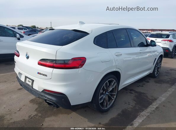5UX2V5C04M9D93698 2021 BMW X4 Белый Задняя правая четверть