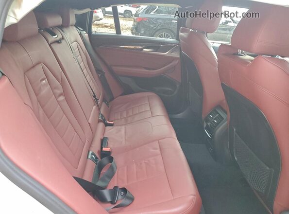 5UX2V5C05M9F33273 2021 BMW X4 Белый Вид задней части салона