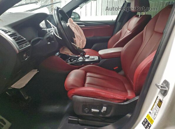 5UX33DT04N9K90431 2022 BMW X4 Белый Вид салона спереди