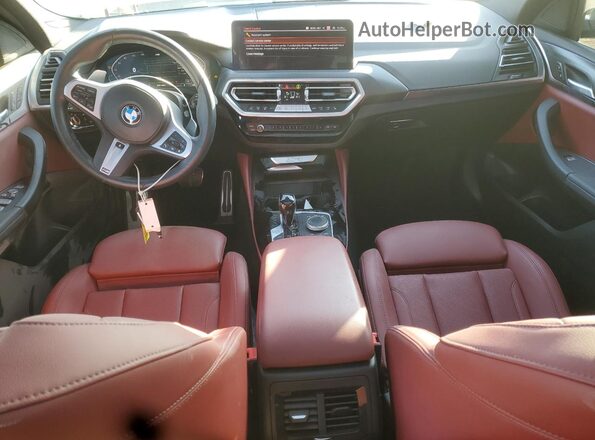 5UX33DT07N9L98039 2022 BMW X4 Серый Вид панели приборов