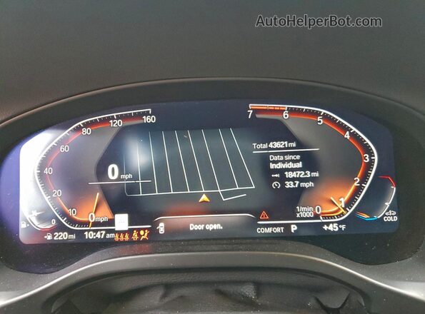 5UX33DT07R9V04043 2024 BMW X4 Black Widok zestawu wskaźników