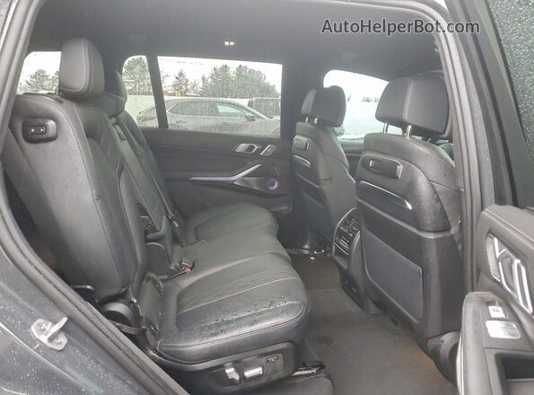 5UX33EM05R9T62618 2024 BMW X7 Серый Вид задней части салона