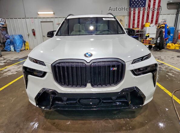 5UX33EM09T9045559 2026 BMW X7 White Widok z przodu