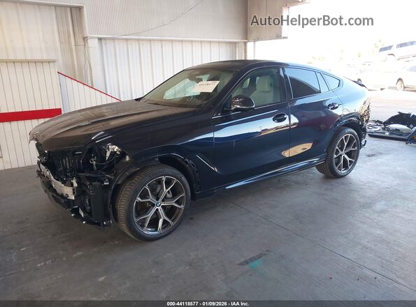 5UX33EX02R9U97955 2024 BMW X6 Dark Blue Przód lewy