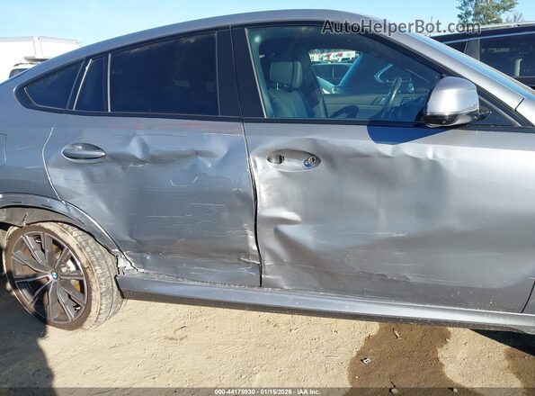 5UX33EX02S9W98230 2025 BMW X6 Gray Widok z przodu