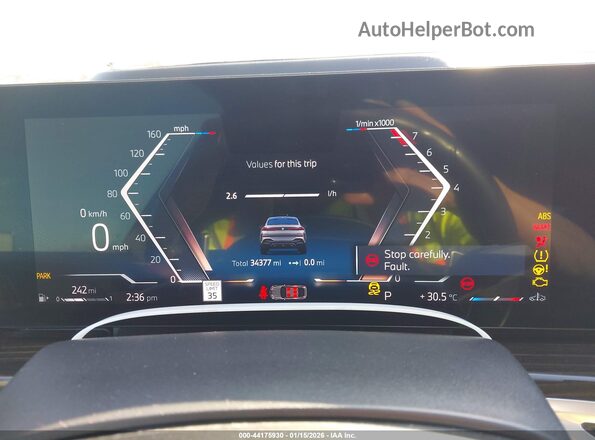 5UX33EX02S9W98230 2025 BMW X6 Gray Widok tylnych siedzeń