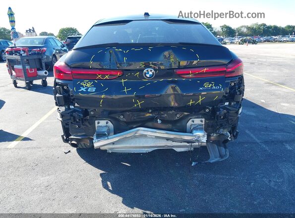 5UX33EX06S9Z23538 2025 BMW X6 Black Widok z przodu