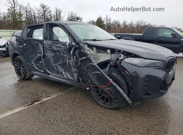 5UX33EX09S9X63655 2025 BMW X6 Черный Передняя правая четверть