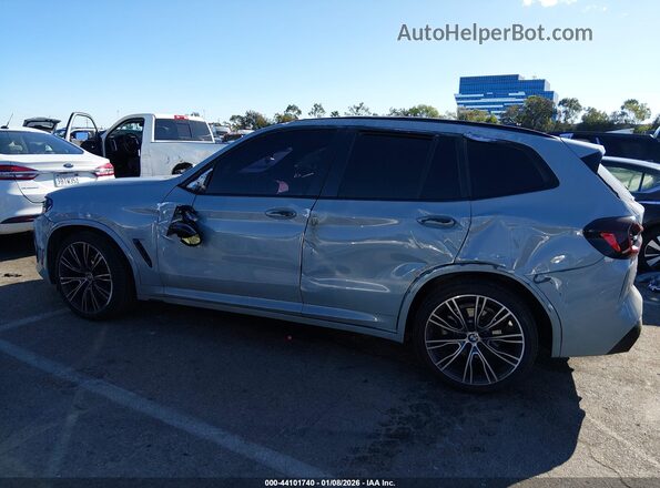 5UX43DP09N9L67017 2022 BMW X3 Серый Вид задней части салона