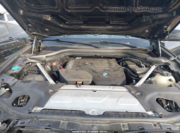5UX43DP0XN9L36150 2022 BMW X3 Black Widok z tyłu