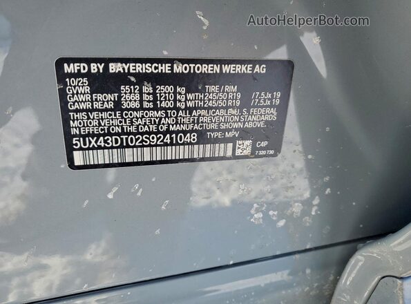 5UX43DT02S9241048 2025 BMW X4 Серый Вид наклейки с VIN-кодом