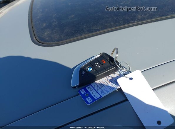 5UX43DT03P9R28238 2023 BMW X4 Серый Вид панели приборов