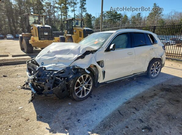5UX43EU01S9X97209 2025 BMW X5 Белый 