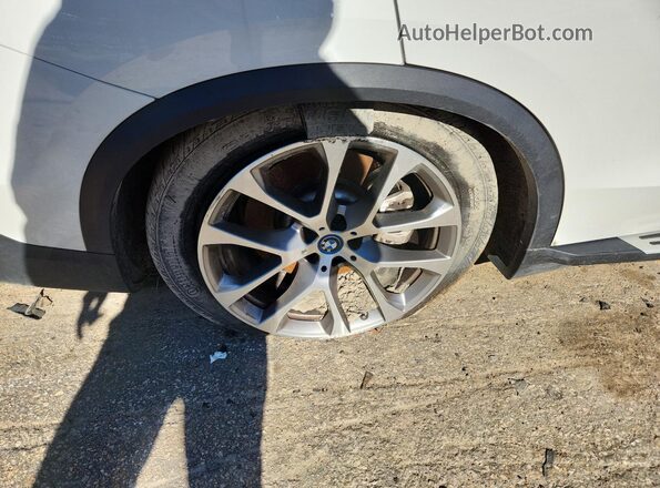 5UX43EU01S9X97209 2025 BMW X5 Белый 