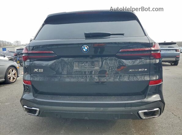 5UX43EU05T9026396 2026 BMW X5 Black Вид ззаду
