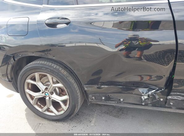 5UX53DP06P9P74025 2023 BMW X3 Black 
