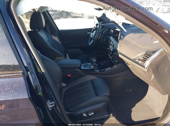 5UX53DP09P9P35770 2023 BMW X3 Black Vista interior delantera