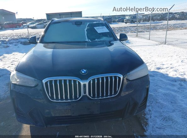 5UX53DP09P9P35770 2023 BMW X3 Black Vista interior trasera