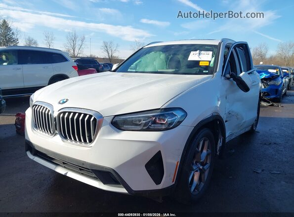 5UX53DP0XP9S11396 2023 BMW X3 White Przód lewy