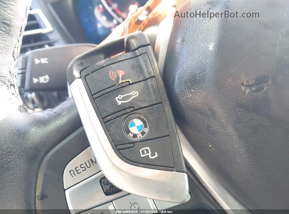 5UX53DP0XP9S11396 2023 BMW X3 White Widok deski rozdzielczej
