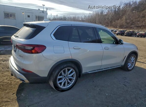 5UXCR6C03LLL75447 2020 BMW X5 Белый Задняя правая четверть