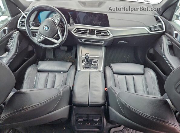 5UXCR6C53KLL38036 2019 BMW X5 Белый Вид панели приборов