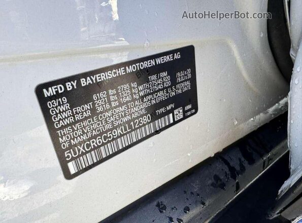 5UXCR6C59KLL12380 2019 BMW X5 Белый Вид задней части салона