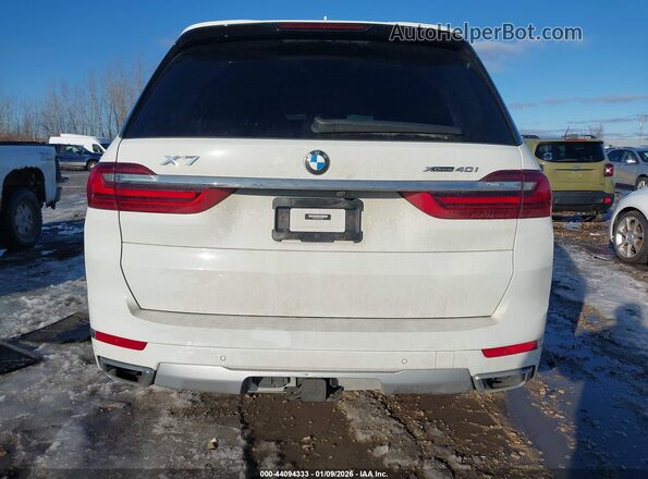 5UXCW2C00N9M49974 2022 BMW X7 Белый 