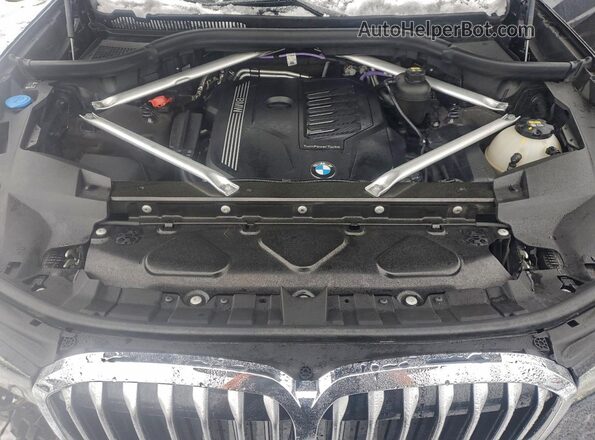 5UXCW2C03M9F10123 2021 BMW X7 Charcoal Widok komory silnika