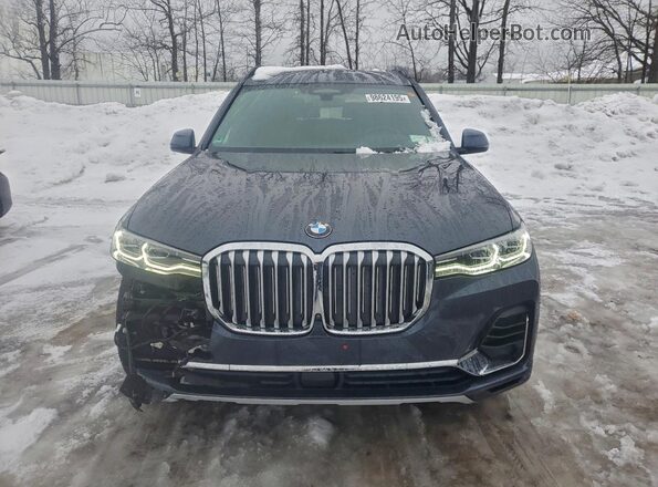 5UXCW2C03M9F10123 2021 BMW X7 Charcoal Widok z przodu