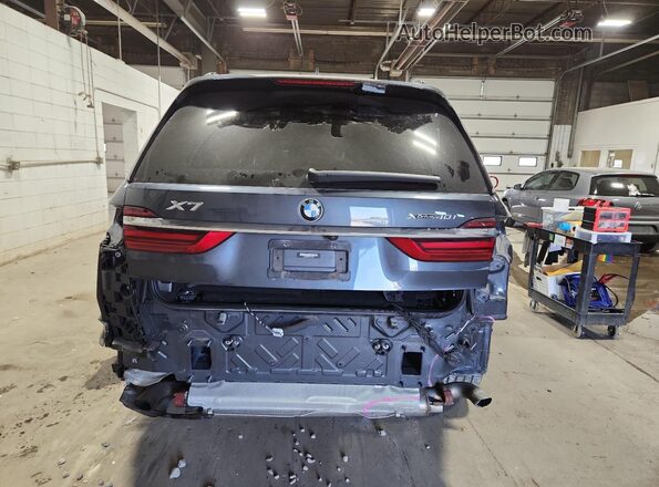 5UXCW2C09M9F03516 2021 BMW X7 Charcoal უკანა ხედი