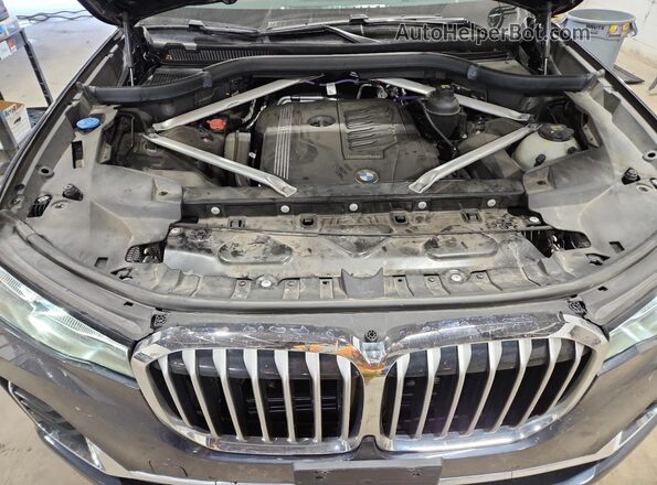 5UXCW2C09M9F03516 2021 BMW X7 Charcoal ძრავის განყოფილების ხედი