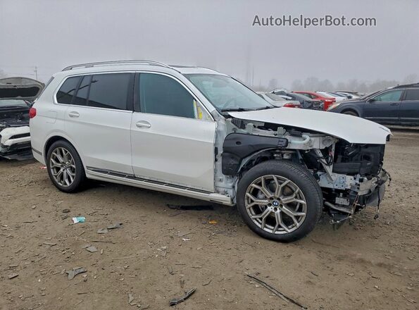 5UXCW2C09N9K25294 2022 BMW X7 Белый Передняя правая четверть