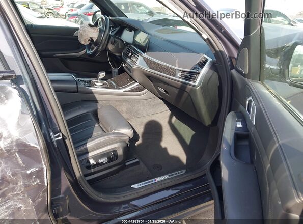 5UXCX6C08M9G73581 2021 BMW X7 Черный Вид салона спереди