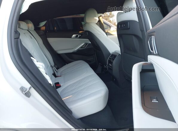 5UXCY6C00P9P83989 2023 BMW X6 Белый Вид наклейки с VIN-кодом