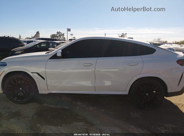 5UXCY6C00P9P83989 2023 BMW X6 Белый Панорамный вид салона 360°