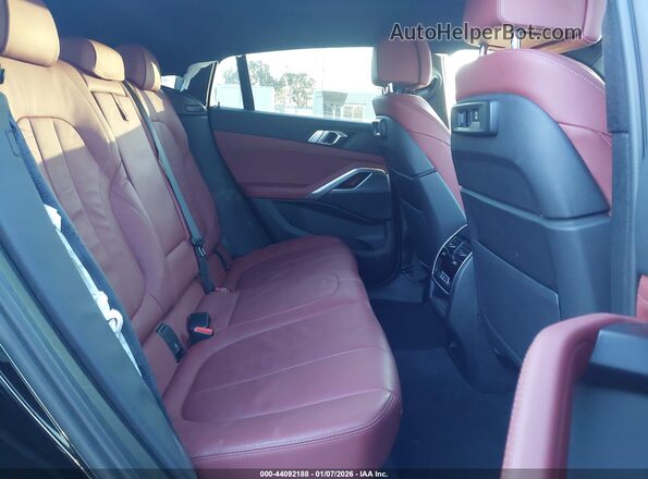 5UXCY6C02N9K41922 2022 BMW X6 Black Widok naklejki z numerem VIN