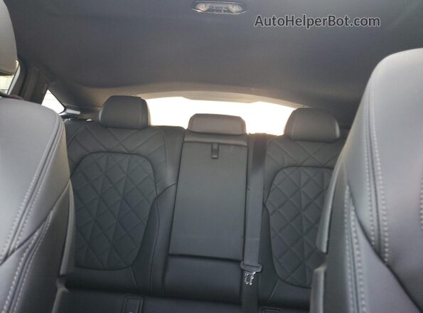 5UXCY6C03P9P83226 2023 BMW X6 Белый Вид задних сидений