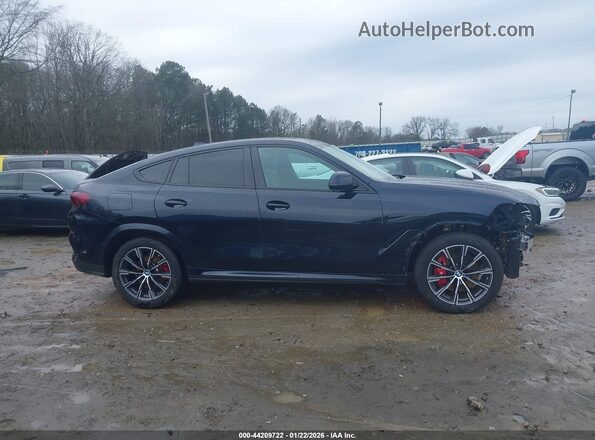 5UXCY6C05P9P80151 2023 BMW X6 Черный Панорамный вид салона 360°