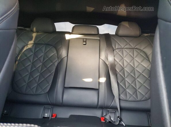 5UXCY6C07P9R94932 2023 BMW X6 Зеленый Вид задних сидений